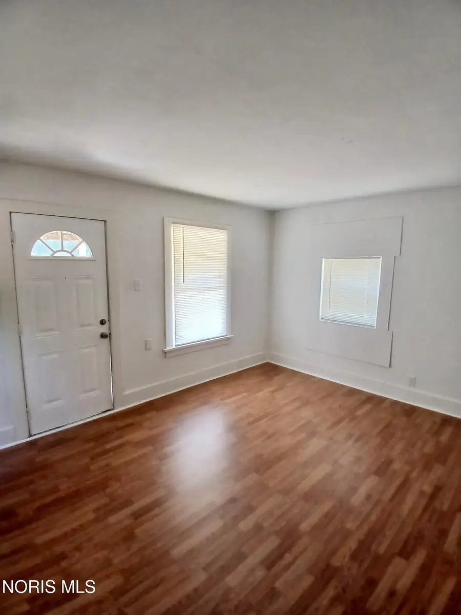 432 Johnson Avenue, Alliance, OH 44601 - #3