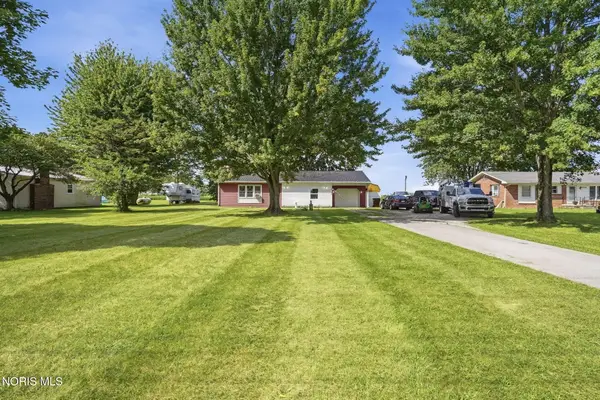 90 Us-23, Fostoria, OH 44830