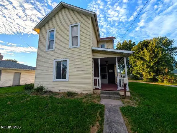 314 W High Street, Hicksville, OH 43526