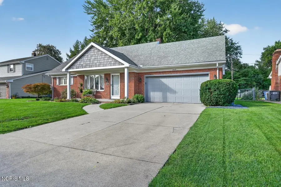 1512 Highland Green Drive, Toledo, OH 43614 - #3