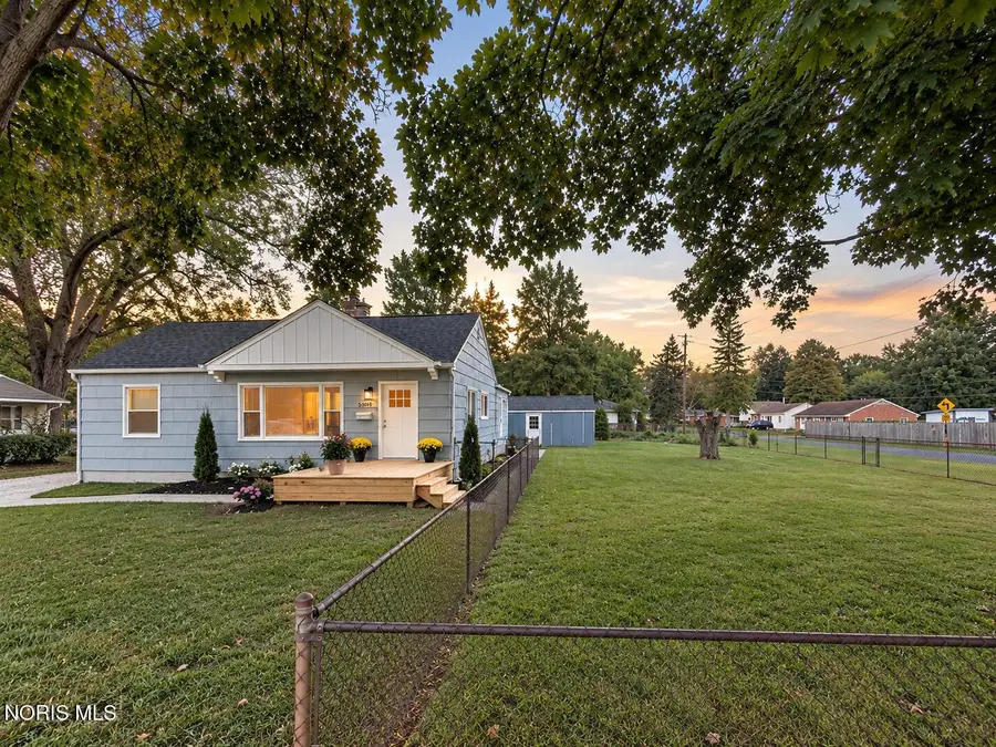 5608 Pawnee Road, Toledo, OH 43613 - #2
