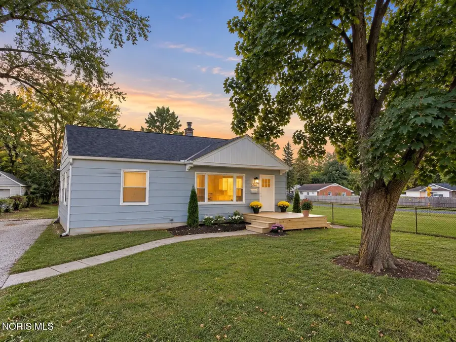 5608 Pawnee Road, Toledo, OH 43613 - #3