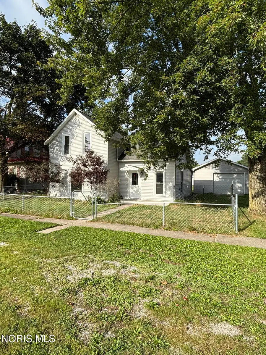 120 S Taylor Street, Sherwood, OH 43556 - #2