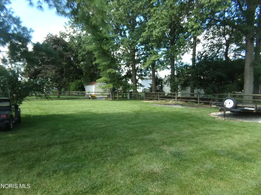10362 N Bramblewood Road, Perrysburg, OH 43551 - #3