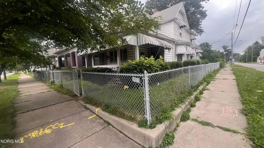 1102 Palmwood Avenue, Toledo, OH 43607 - #3