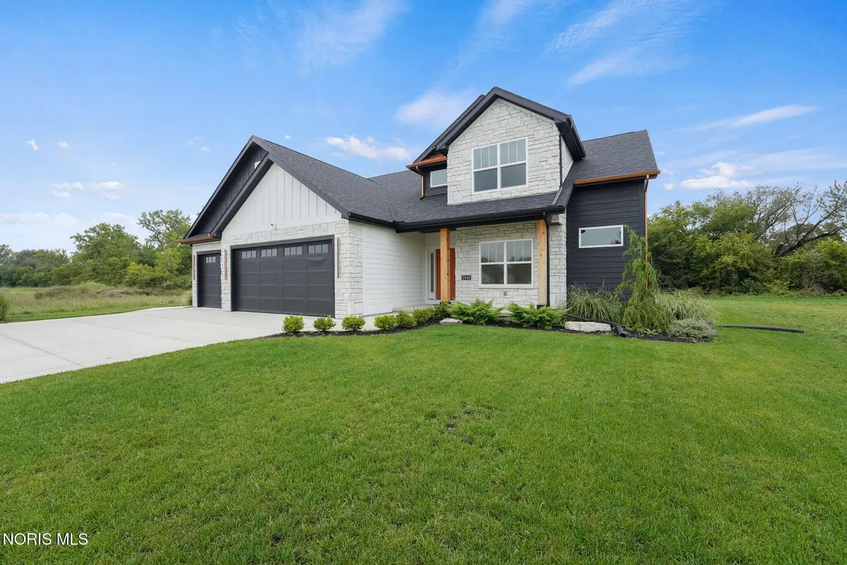 3945 Legacy Trail, Sylvania, OH 43560 - #1