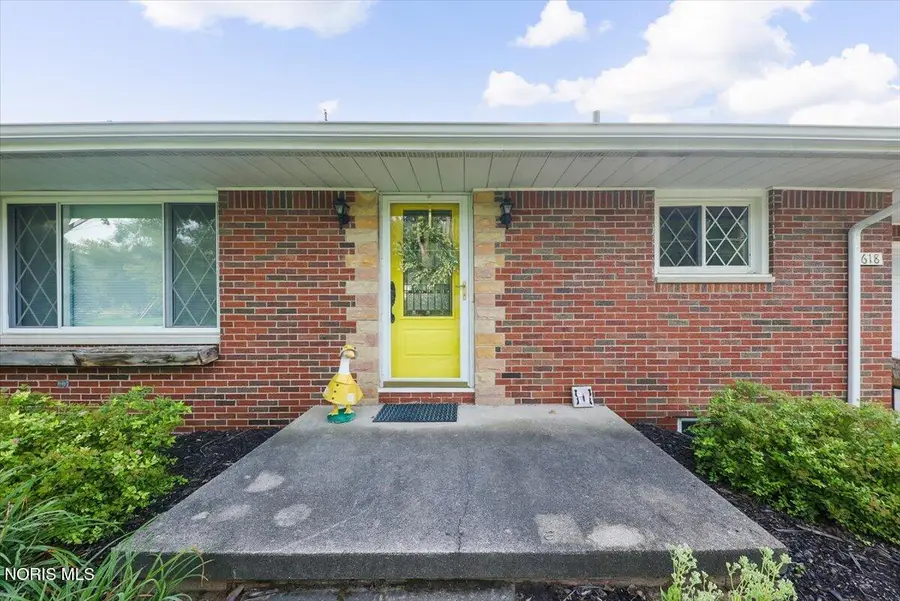 618 Wood Street, Delta, OH 43515 - #3
