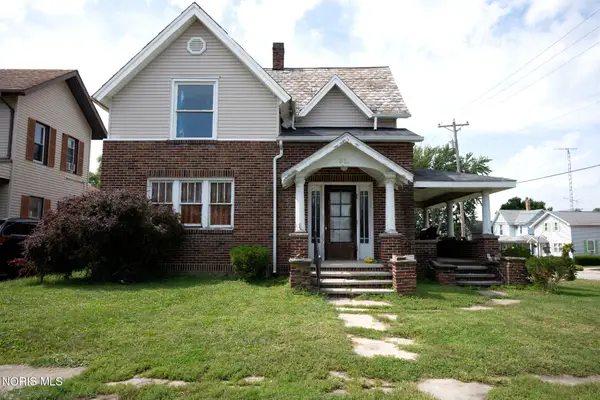 621 N Union Street, Fostoria, OH 44830