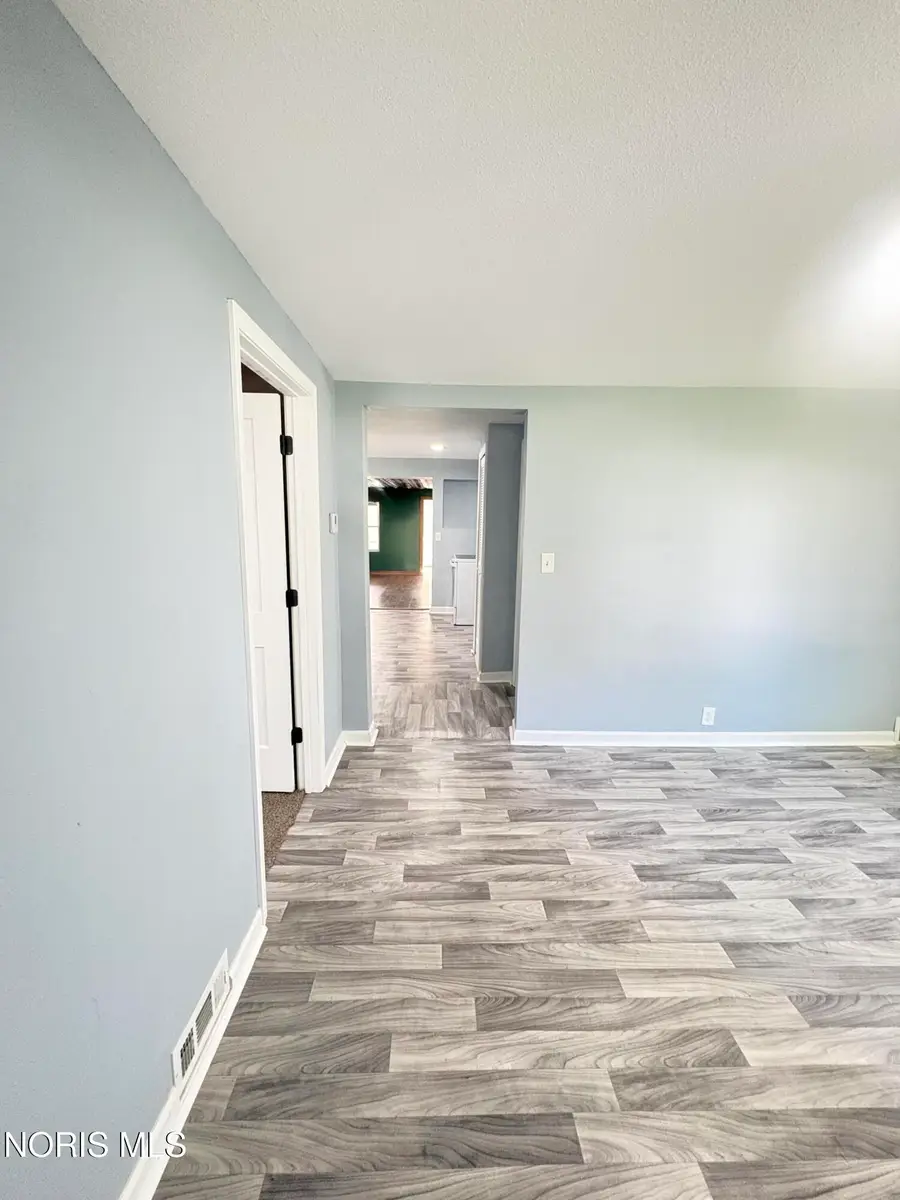1309 Ogontz Avenue, Toledo, OH 43614 - #3
