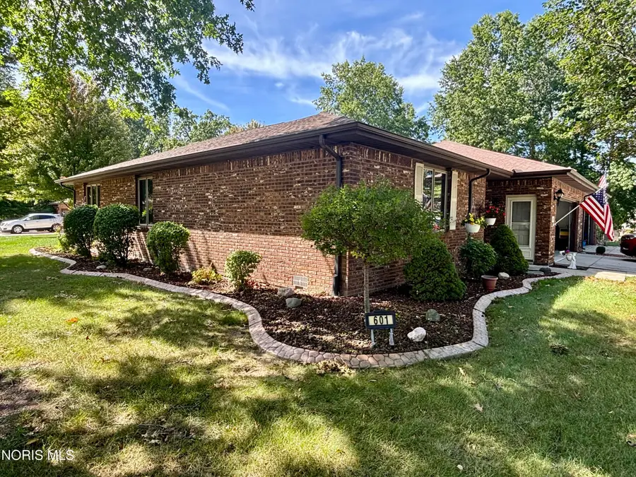 601 Wood Cree Court, Defiance, OH 43512 - #3
