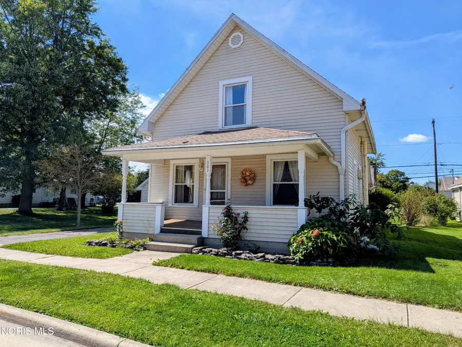 303 Brussel Street, Archbold, OH 43502 - #2