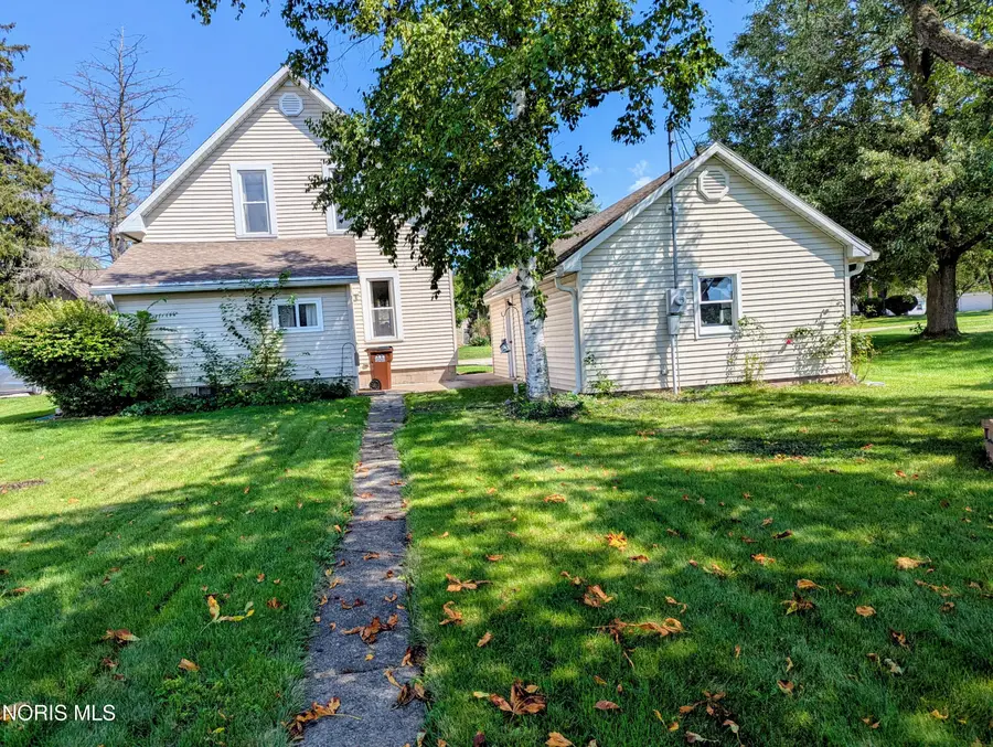 303 Brussel Street, Archbold, OH 43502 - #3