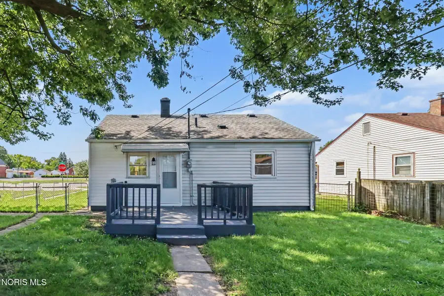 5302 Bennett Road, Toledo, OH 43612 - #2