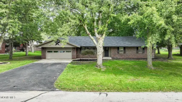 113 Sycamore Lane, Bryan, OH 43506