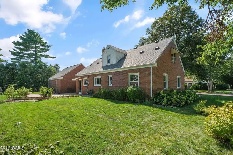 415 Buckeye Street, Genoa, OH 43430 - #3
