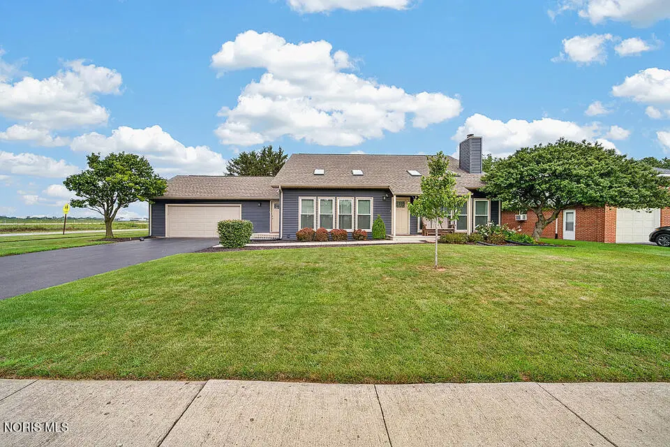620 Coventry Drive, Findlay, OH 45840 - #1