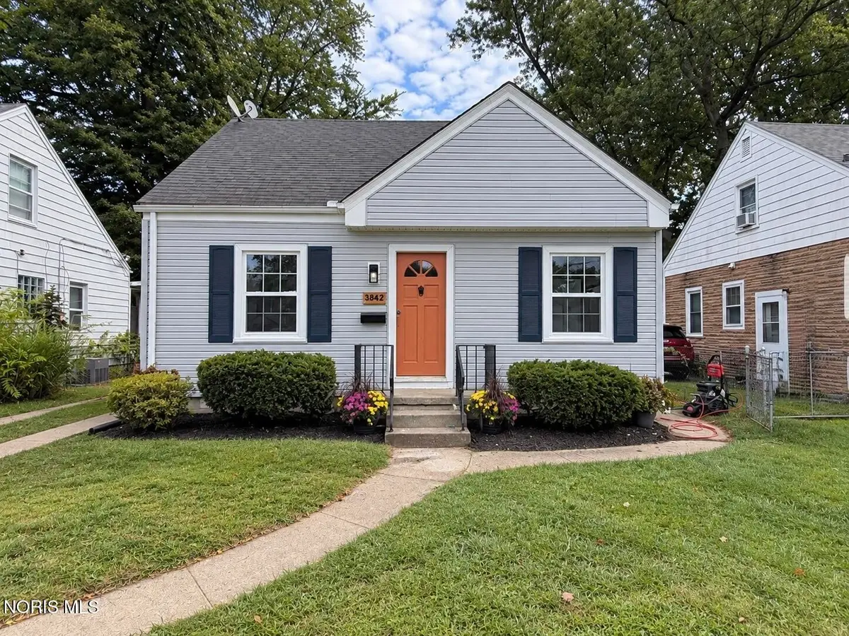 3842 Seckinger Drive, Toledo, OH 43613 - #1