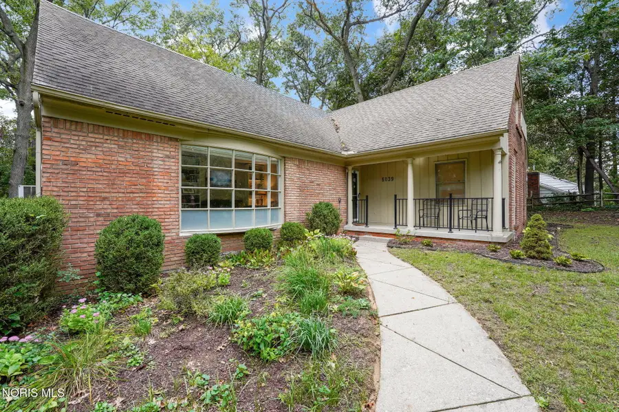 5039 Willow Glen Road, Sylvania, OH 43560 - #2