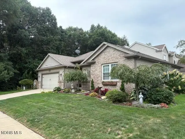 2103 Woodmere Court, Toledo, OH 43615 - #2
