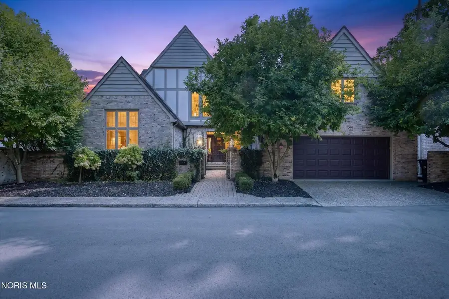 22 Exmoor, Ottawa Hills, OH 43615 - #2