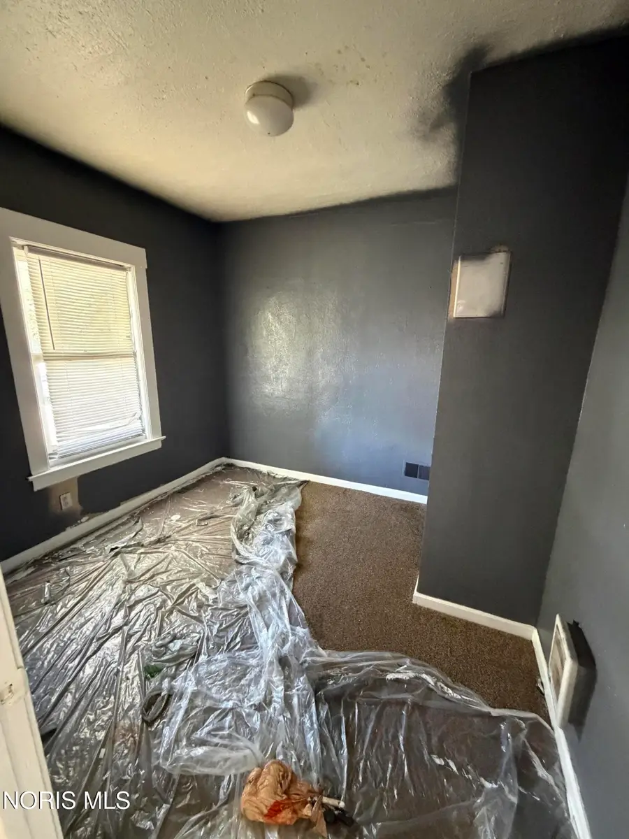 2732 Albion Street, Toledo, OH 43610 - #3