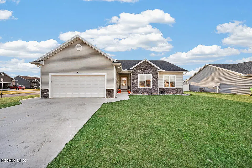 9318 Colonel Drive, Findlay, OH 45840 - #1