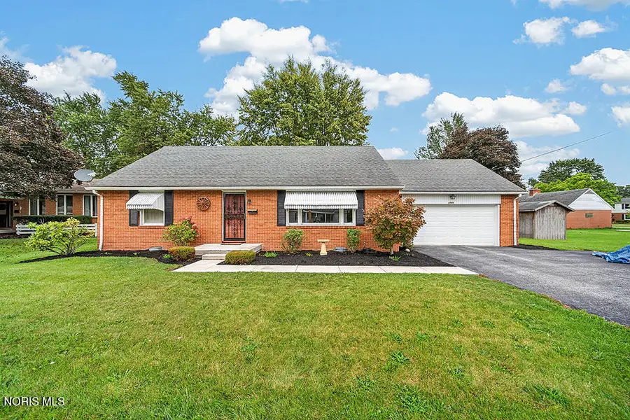 1141 Brookside Drive, Findlay, OH 45840 - #2