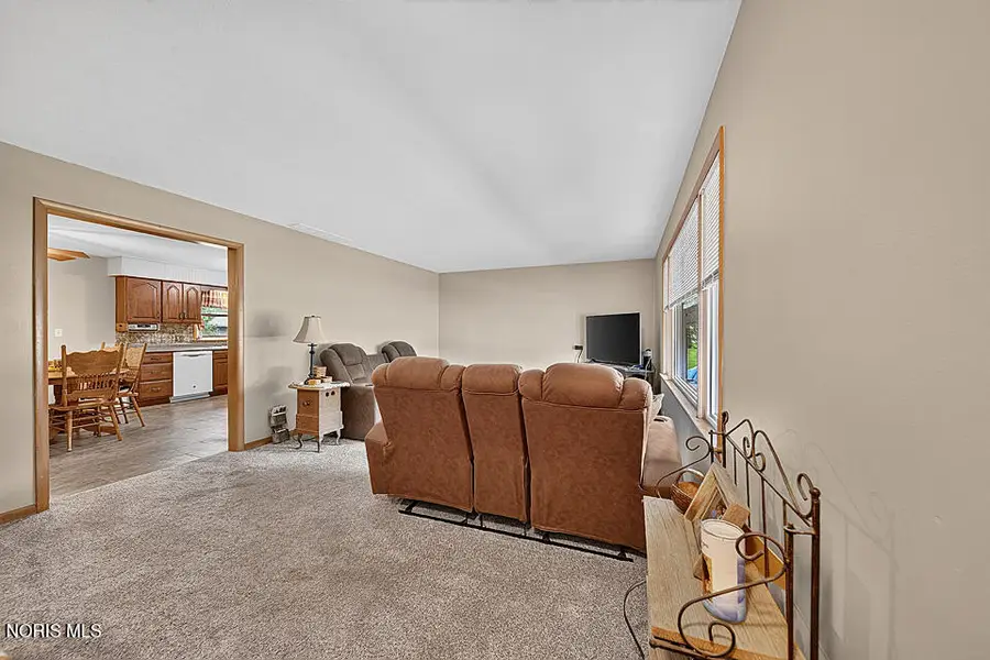 1141 Brookside Drive, Findlay, OH 45840 - #3