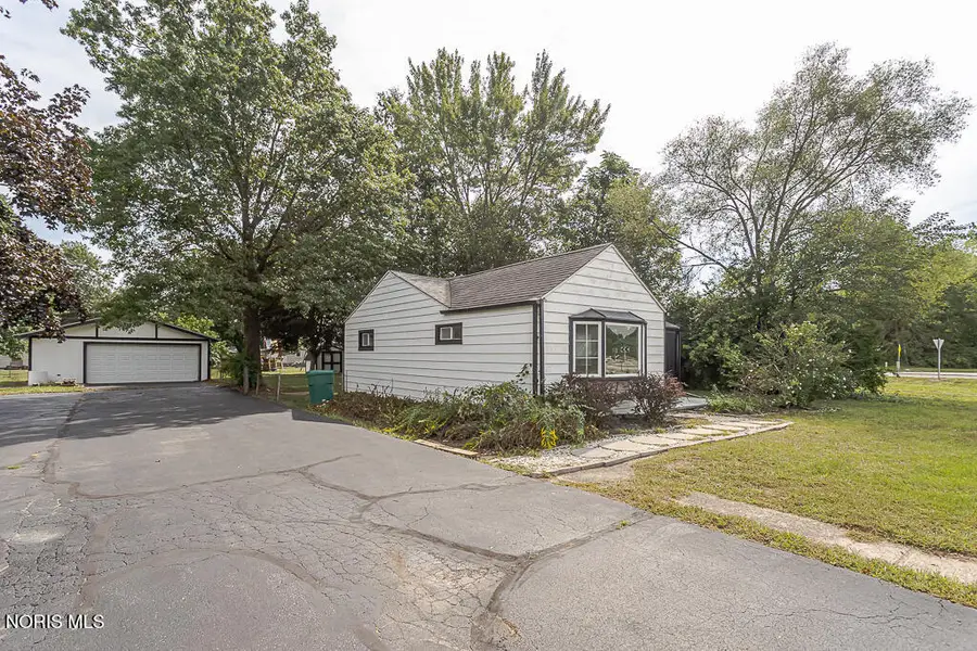 847 S King Road, Holland, OH 43528 - #2