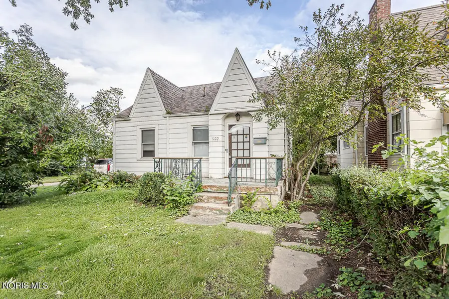 933 Wright Avenue, Toledo, OH 43609 - #3