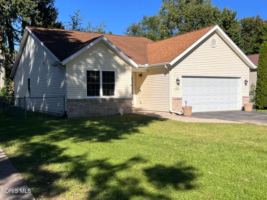 2223 Vaness Drive, Toledo, OH 43615 - #2