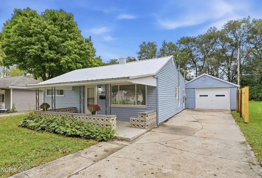 741 Circle Drive, Fostoria, OH 44830 - #2