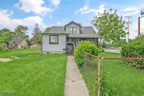 4927 N Summit Street, Toledo, OH 43611