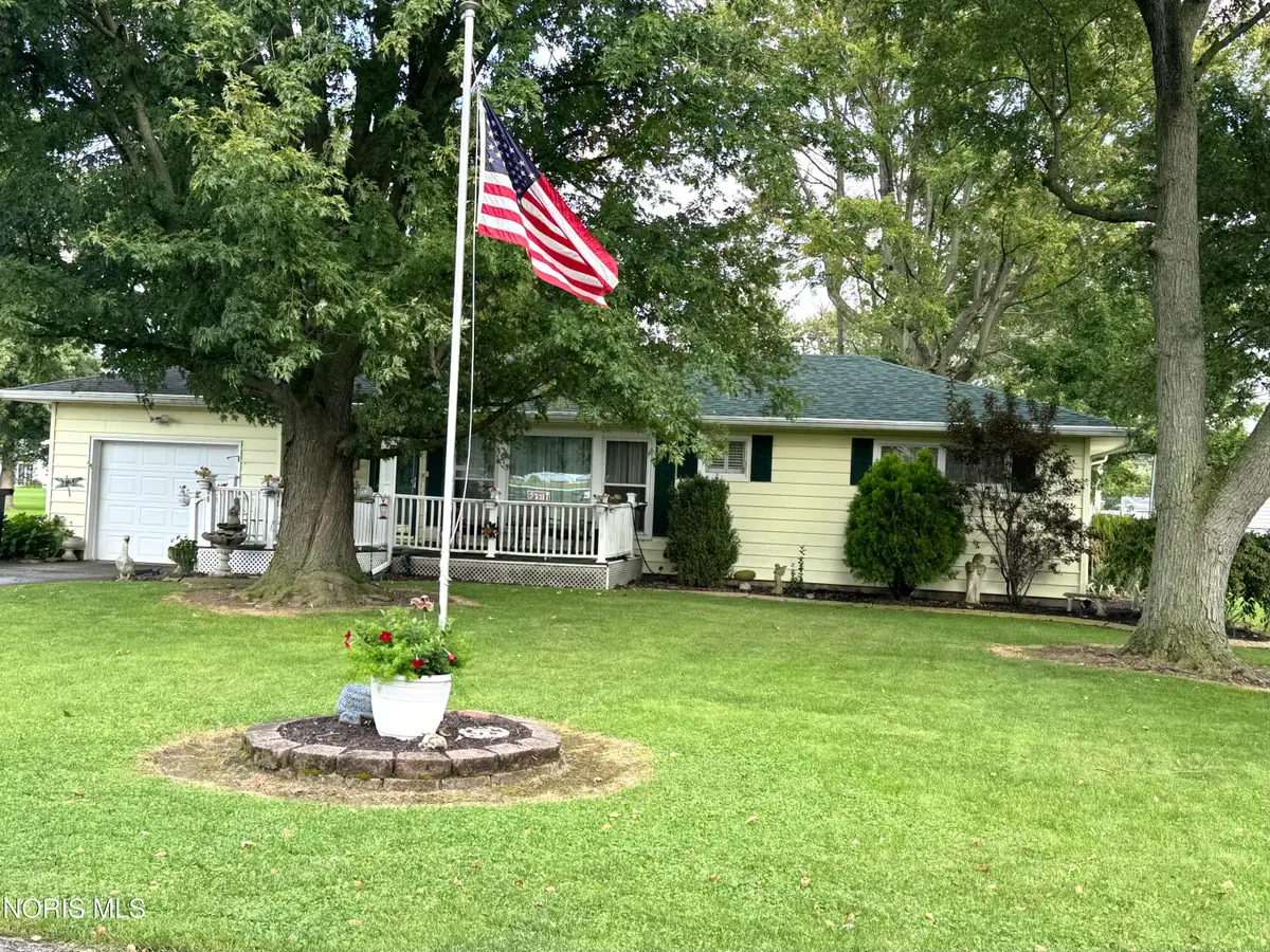 520 N Lind Street, Deshler, OH 43516 - #1