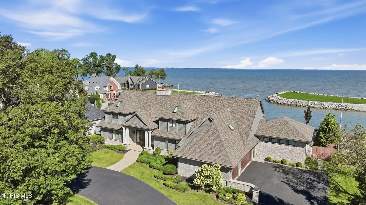 2078 Driftwood Lane, Oregon, OH 43616 - #1