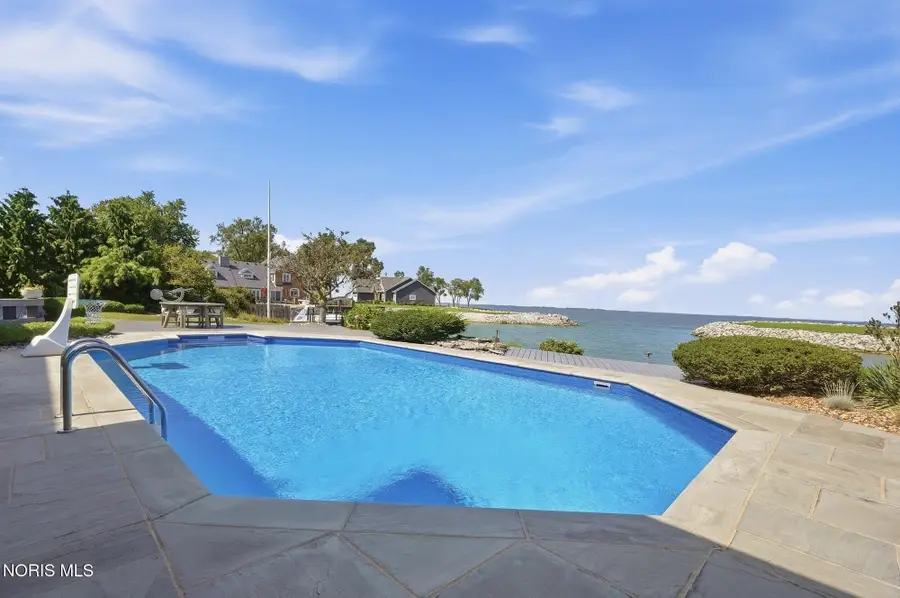2078 Driftwood Lane, Oregon, OH 43616 - #3