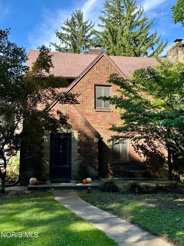 2446 Kenwood Boulevard, Toledo, OH 43606