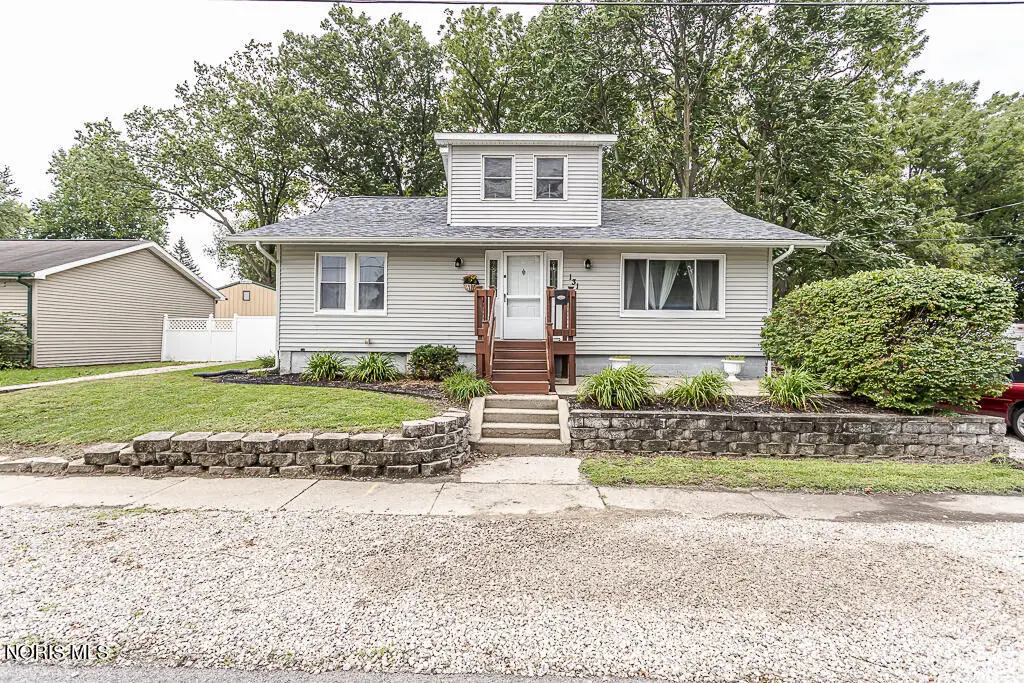 131 Sanderson Avenue, Swanton, OH 43558 - #1