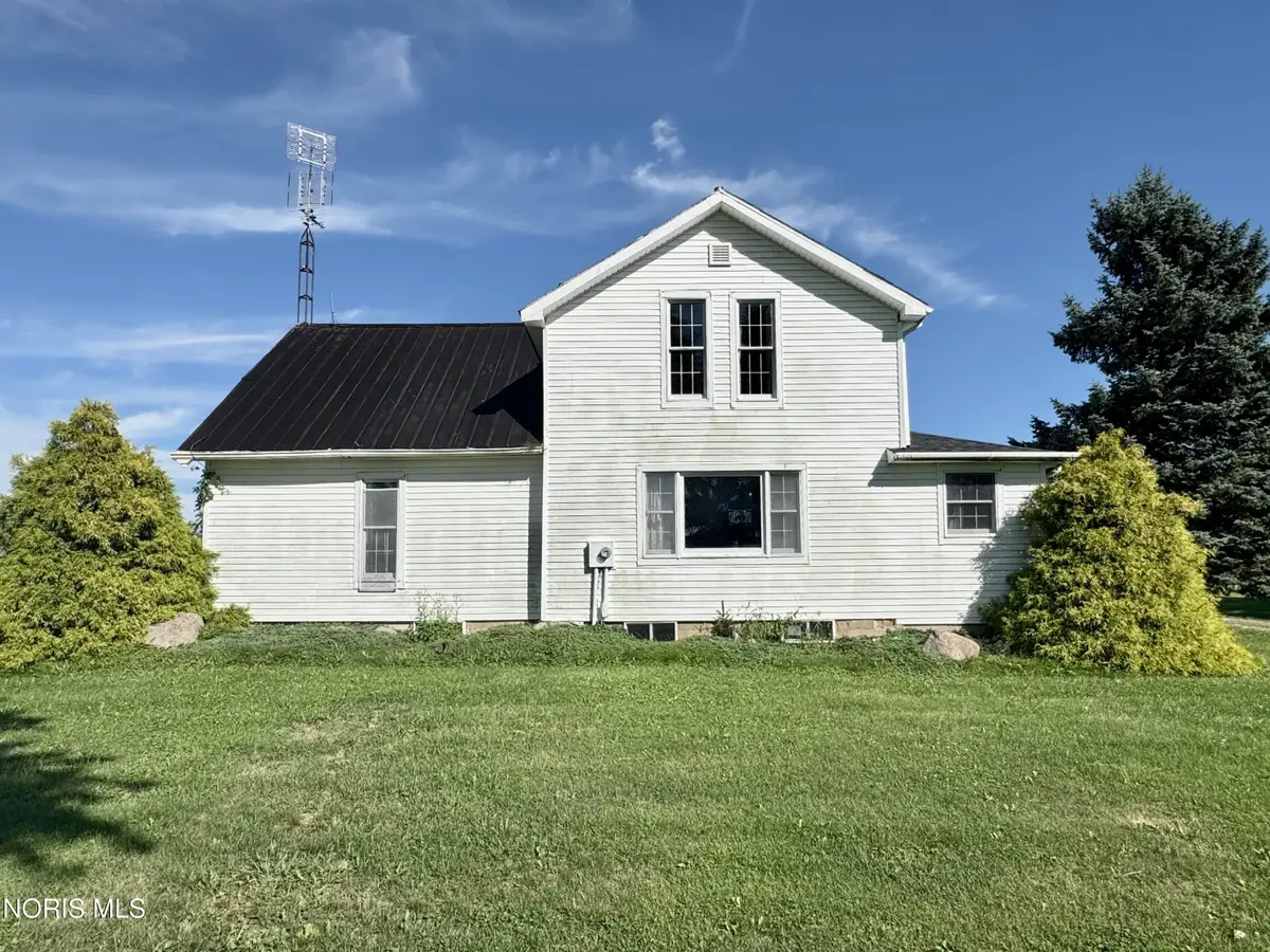 10140 Co. Rd. 17, West Unity, OH 43570 - #1