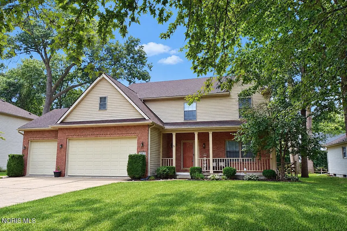 701 Whisperlake Rd, Holland, OH 43528 - #1