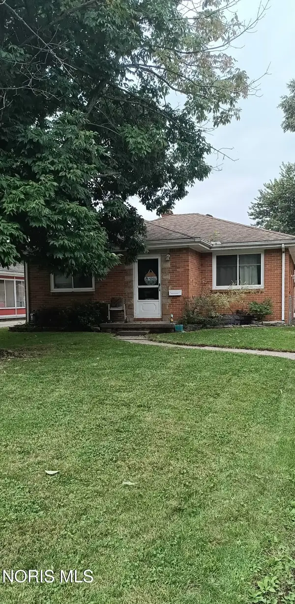 5545 Sunnyside Drive, Toledo, OH 43612