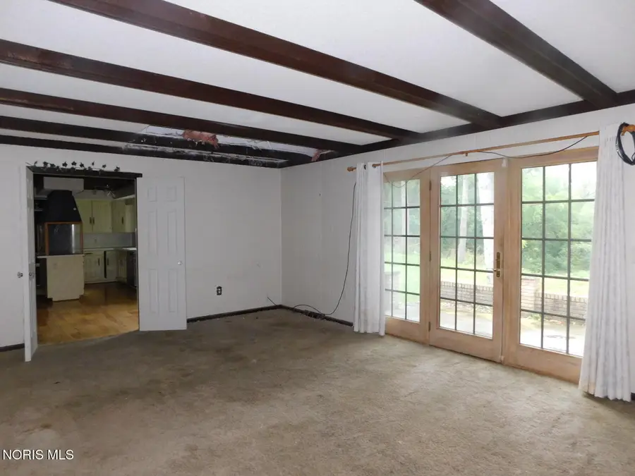 2401 Karendale Drive, Toledo, OH 43614 - #3