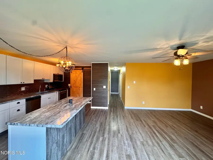 1123 Cardinal Drive #Apt B, Bryan, OH 43506 - #3
