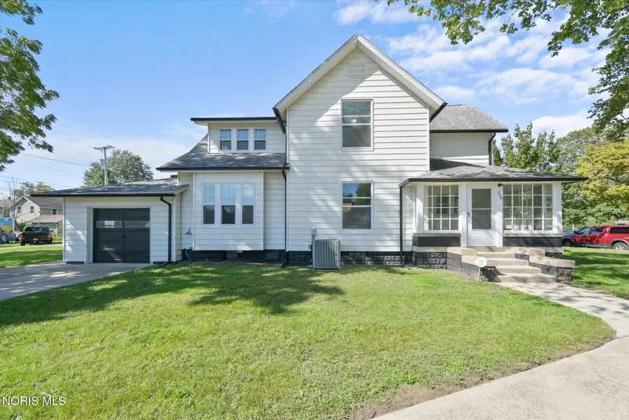 209 Miller Avenue, Swanton, OH 43558 - #3