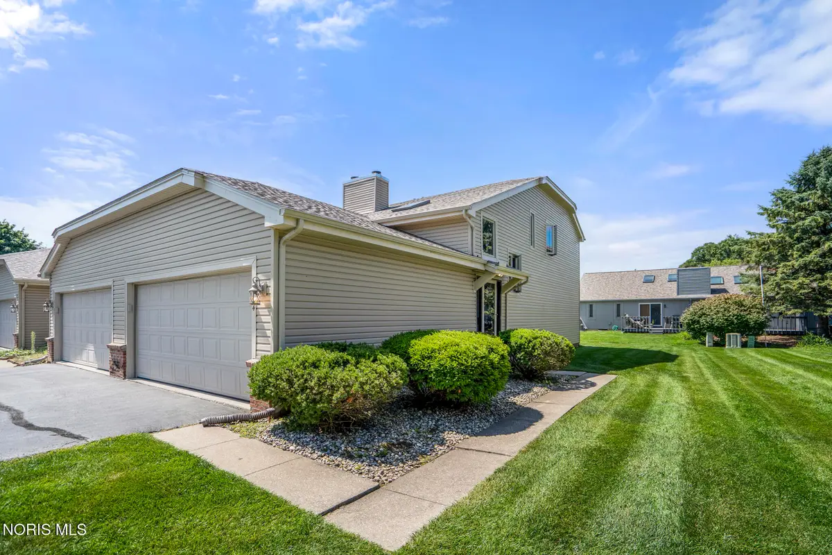 1124 Bernath Parkway, Toledo, OH 43615 - #1