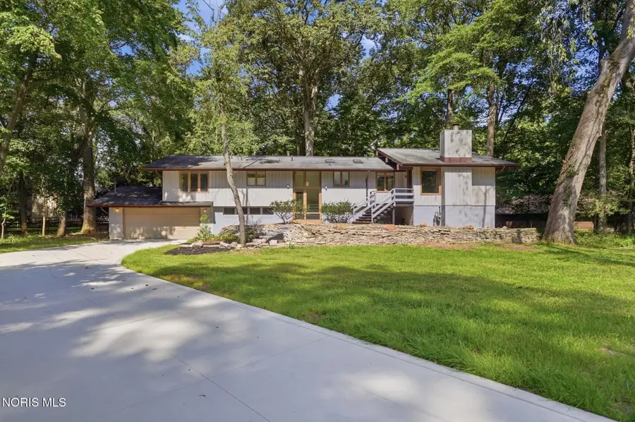 1102 Melrose Street, Bowling Green, OH 43402 - #2