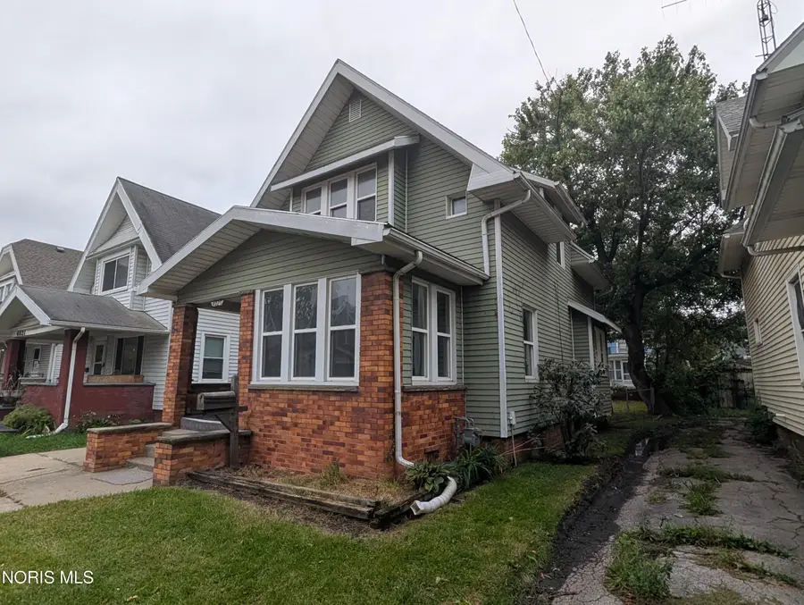 4025 Asbury Drive, Toledo, OH 43612 - #2