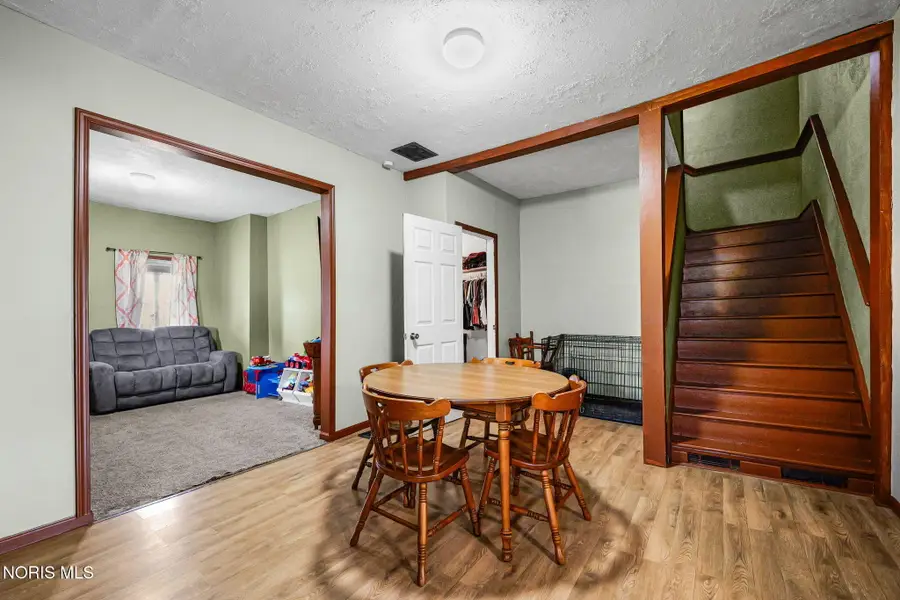 101 Marble Avenue, Alvordton, OH 43501 - #3