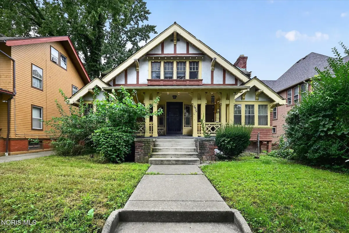 2479 Parkwood Avenue, Toledo, OH 43620 - #1