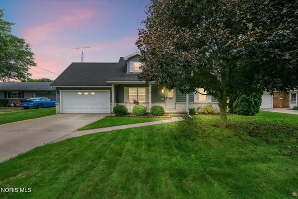 3619 Greenlawn Drive, Toledo, OH 43614
